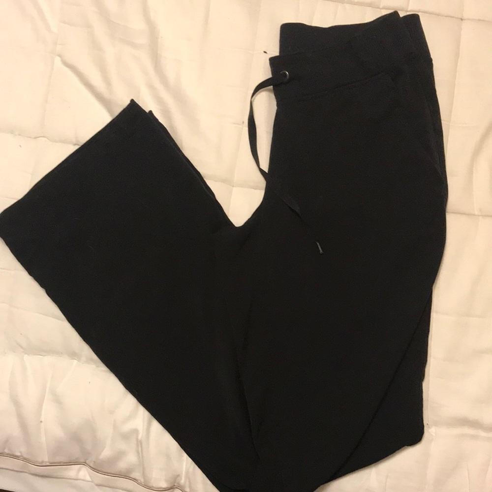 Athleta drawstring workout pants